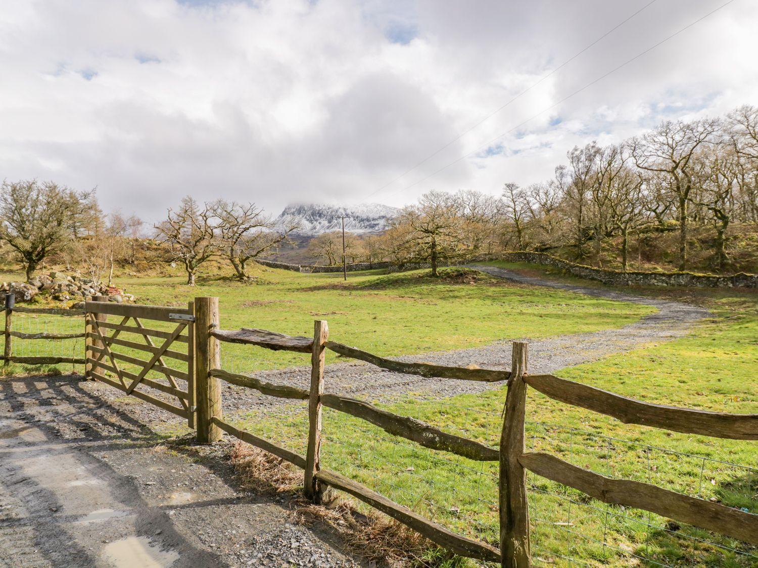 Y Cwtch - Panoramic Mountain Views Within Snowdonia'S National Park - 4X4 Recommended Villa Dolgellau Ngoại thất bức ảnh